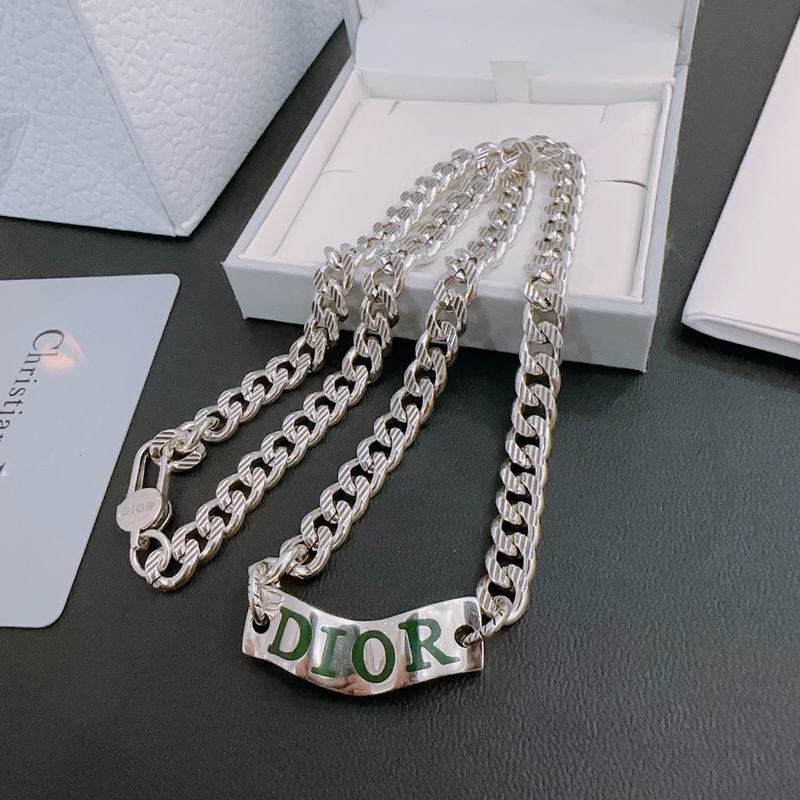 Dior Necklace 05lyr353 (2)
